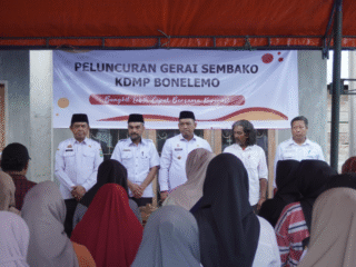 Bupati Patahudding Resmikan Koperasi Desa Merah Putih Bonelemo