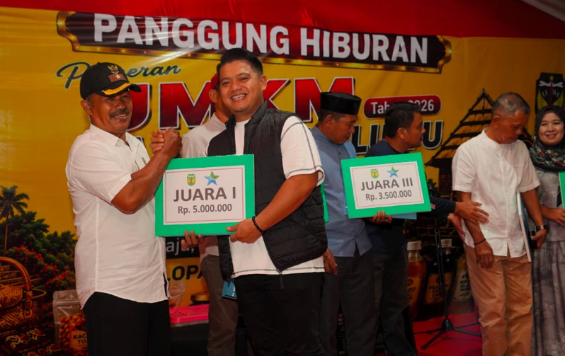 Pemenang Lomba Literasi Terima Hadiah, Wakil Bupati Ajak Tingkatkan Prestasi dan Budaya Literasi