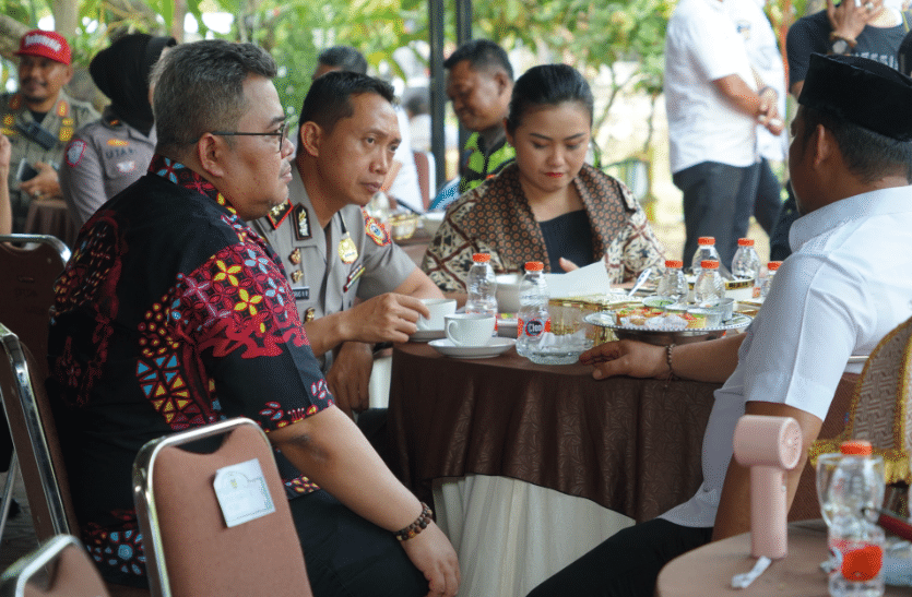 Syukuran dan Silaturahmi Bersama Masyarakat Kamanre, Bupati Luwu Tekankan Kinerja, Etika, dan Persatuan